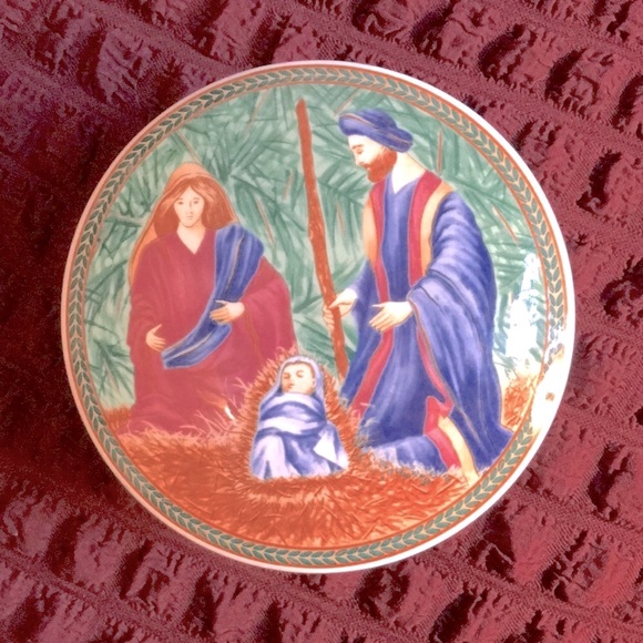 VINTAGE Mikasa Candy Bowl / Trinket Box
HK506/683 NAVIDAD, Excellent Con… - Picture 1 of 5